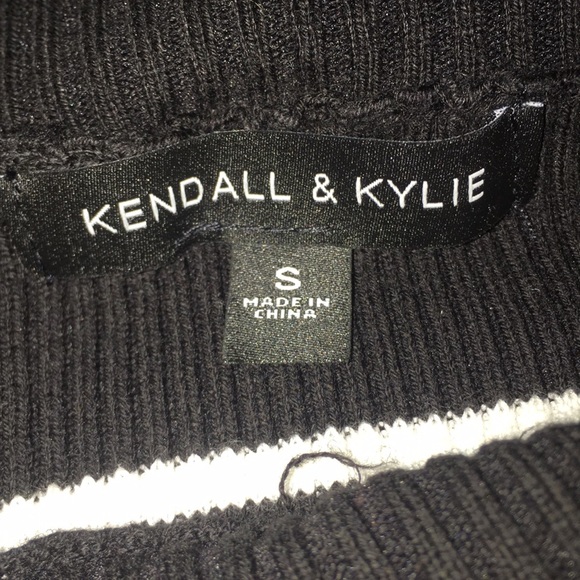 Black and White Long Sleeve - Picture 2 of 4